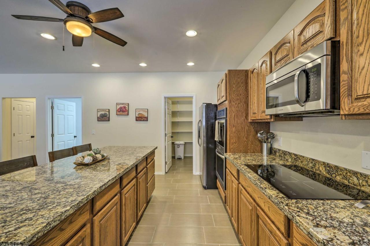Spacious Pinetop-Lakeside Home With Hot Tub And Grill! Ngoại thất bức ảnh