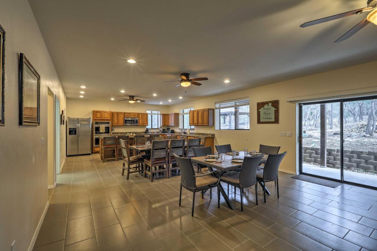 Spacious Pinetop-Lakeside Home With Hot Tub And Grill! Ngoại thất bức ảnh