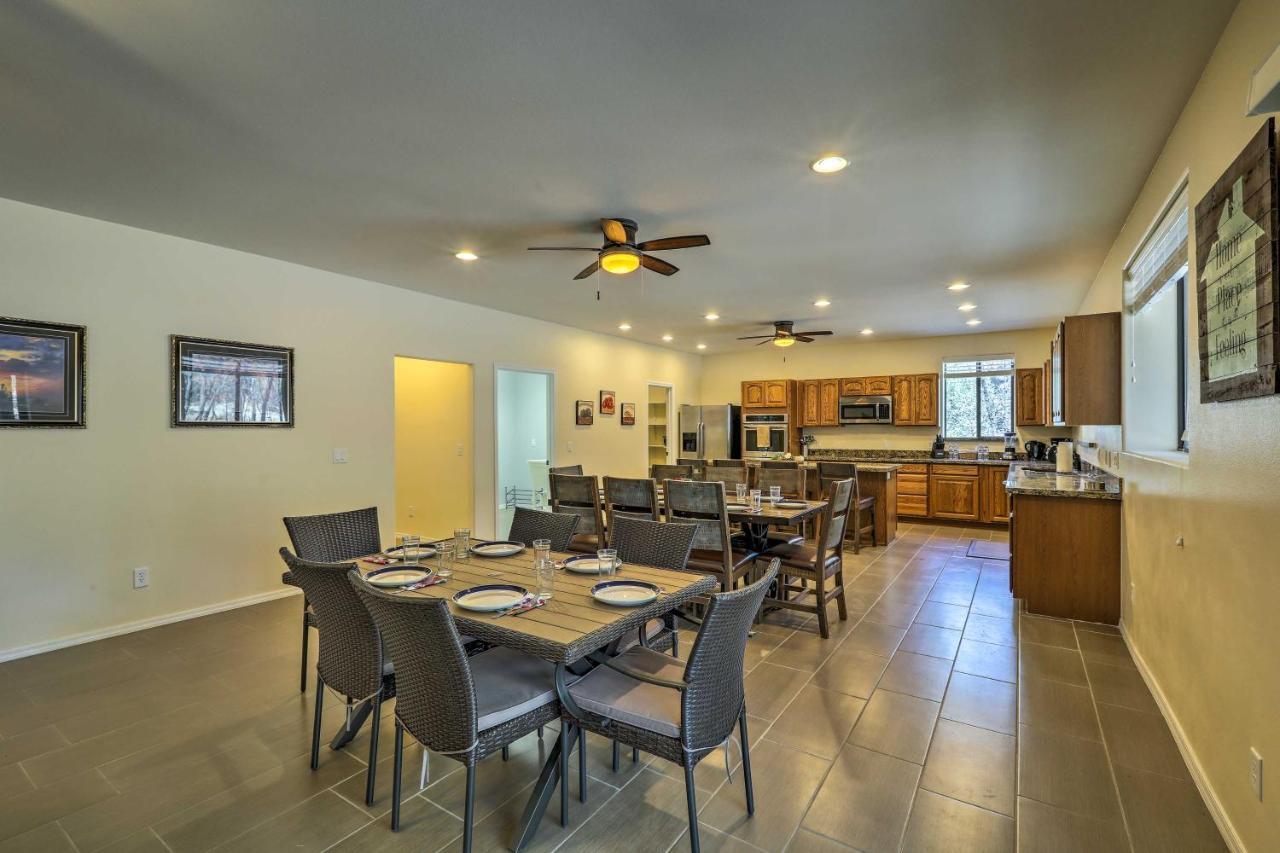 Spacious Pinetop-Lakeside Home With Hot Tub And Grill! Ngoại thất bức ảnh