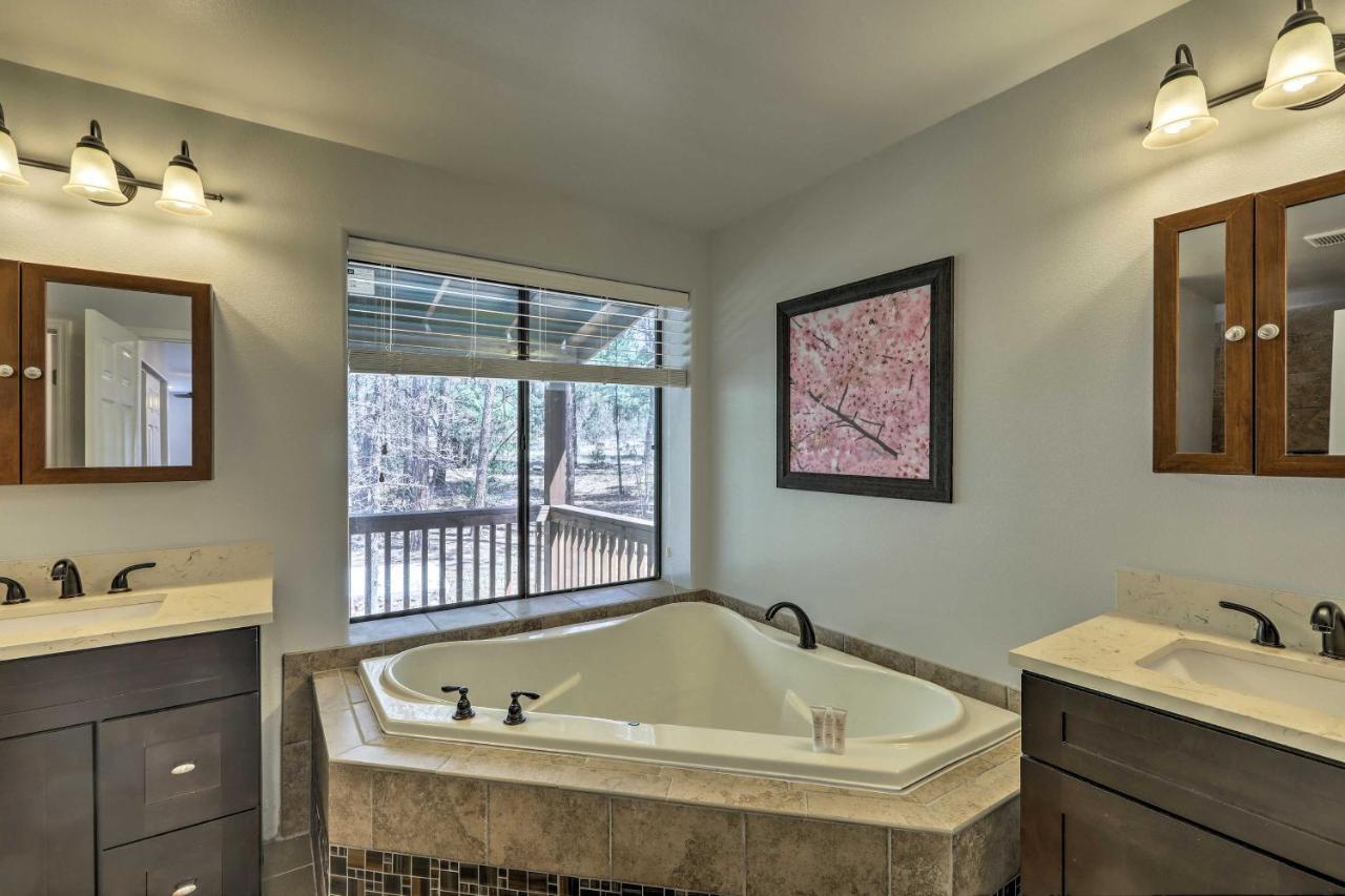 Spacious Pinetop-Lakeside Home With Hot Tub And Grill! Ngoại thất bức ảnh
