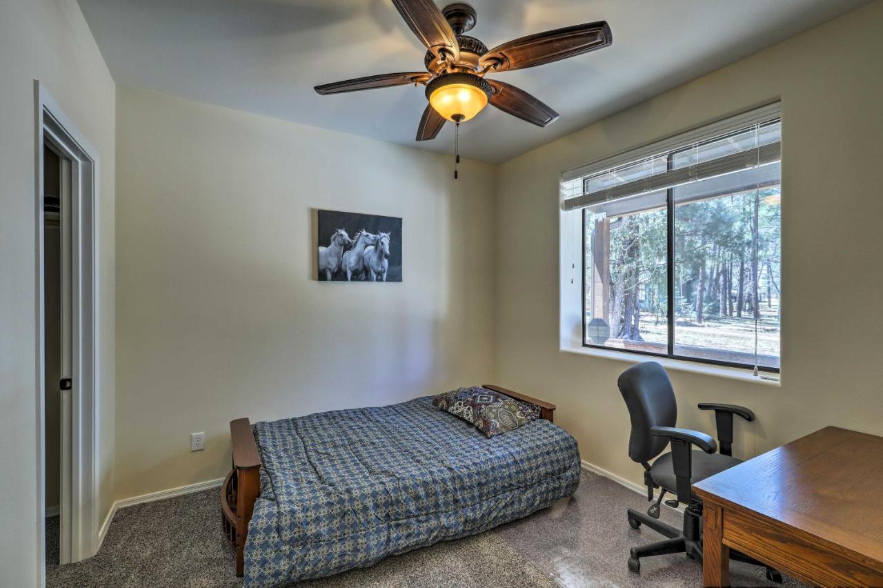 Spacious Pinetop-Lakeside Home With Hot Tub And Grill! Ngoại thất bức ảnh